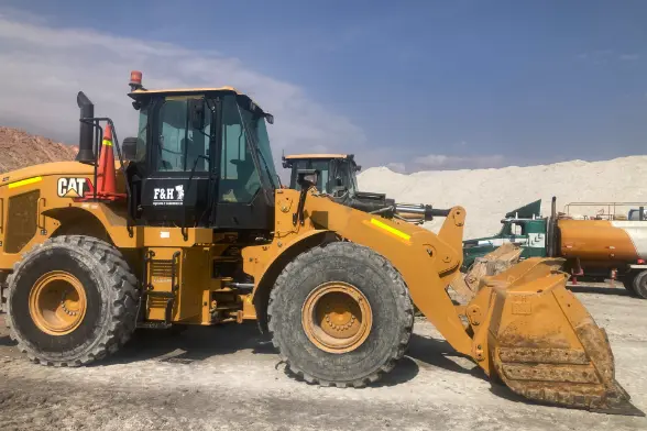 Cargador frontal Caterpillar 950 GC - imagen 2