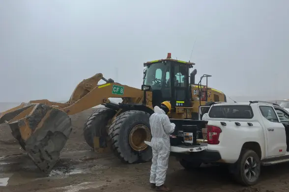 Cargador frontal Caterpillar 962 L - imagen 7