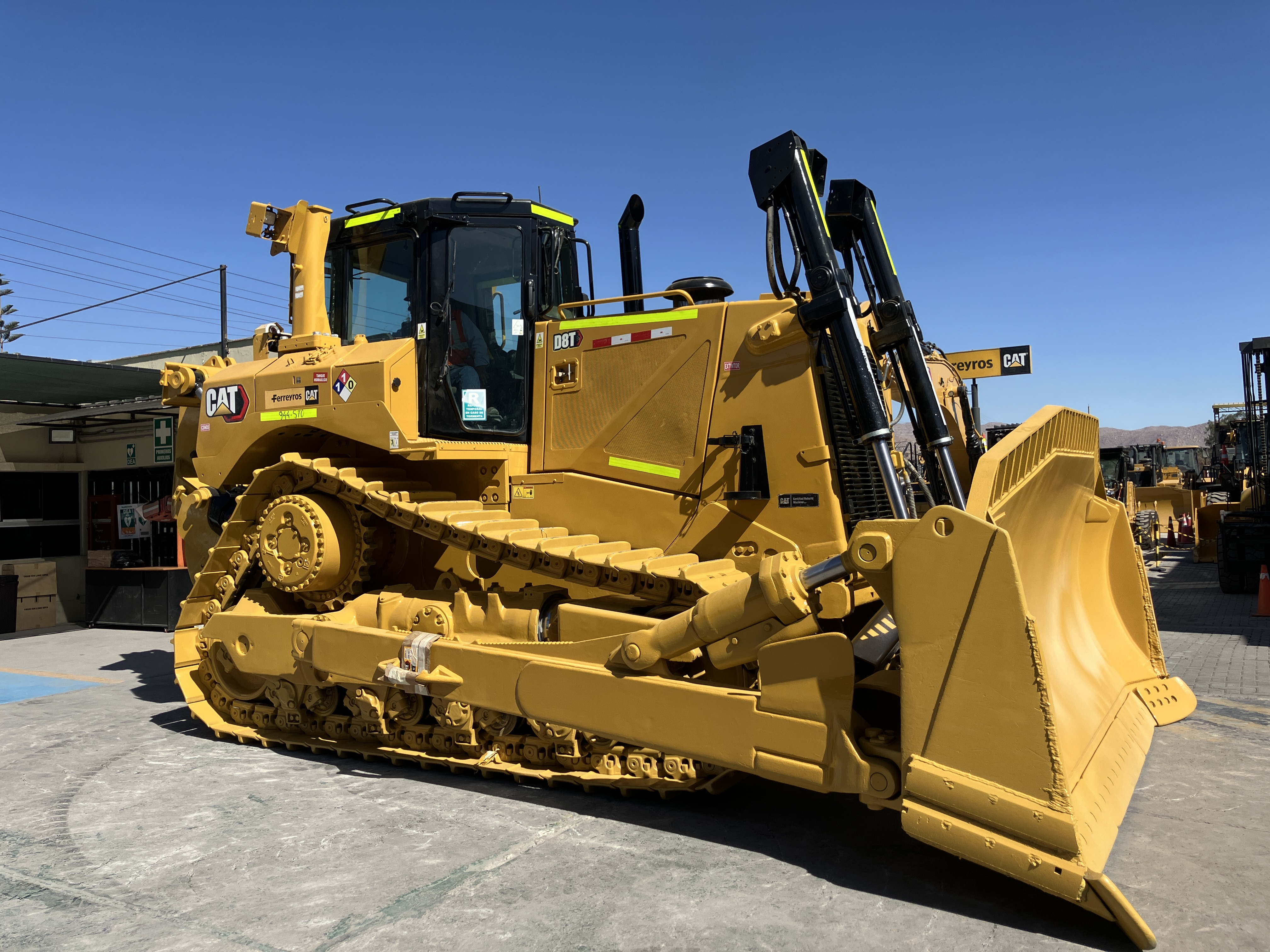 Tractor sobre Orugas Caterpillar D8T - imagen 1