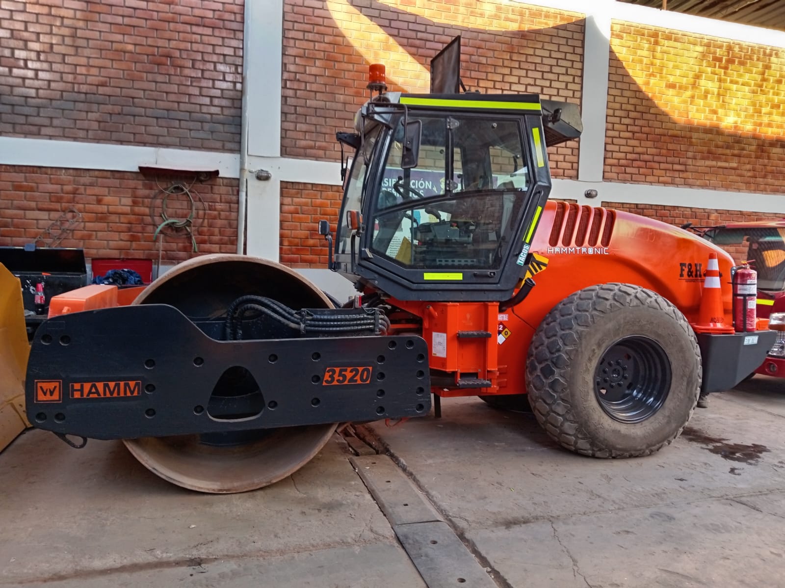Rodillo Compactador HAMM 3520HT - imagen 1